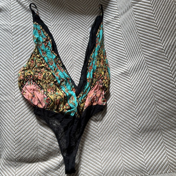 Free people intimates top/bodysuit size large - Picture 2 of 4